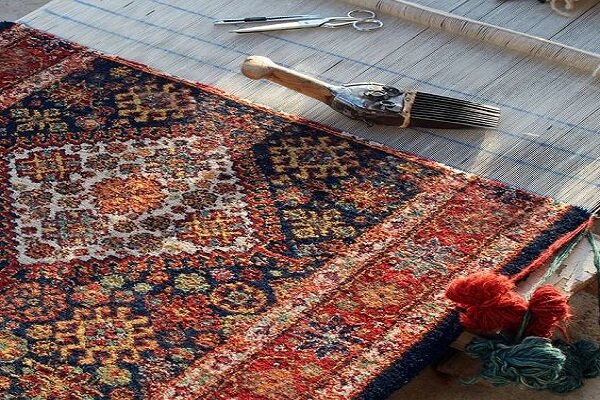 فرش آذربایجان غربی به نام سایر استانها صادر می شود
