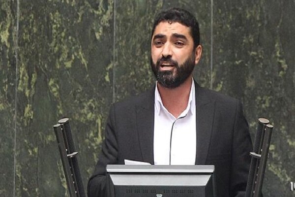ناهنجاری‌های حوزه ورزش و جوانان حاصل قانون‌گریزی دولت سابق است