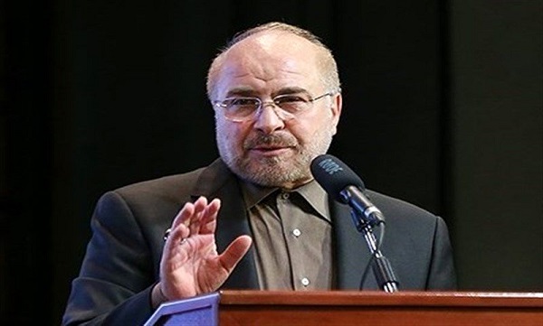 با اجرای قانون بانکداری اسلامی شاهد انضباط شبکه بانکی خواهیم بود