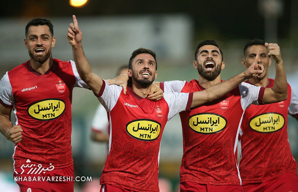 عبور پرسپولیس از رکورد استقلال/ دژ مستحکم آبی ها فرو ریخت عبور پرسپولیس از رکورد استقلال/ دژ مستحکم آبی ها فرو ریخت