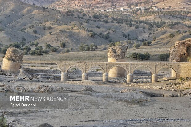 اعتبارات جبران خسارت سیل به پل‌های تاریخی لرستان تخصیص داده نشد