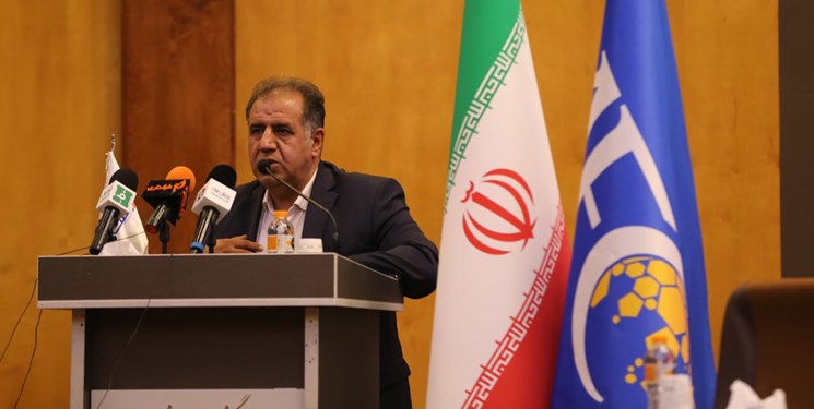 واکنش عضو کمیته داوران به بیانیه استقلال/ خسروی: سمیعی را نمی&zwnj;شناسم که جوابش را بدهم