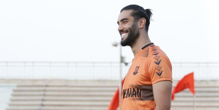 نظر جالب بازیکن مس در مورد پرسپولیس/ بزرگ: سرخپوشان از فصل قبل قدرتمند&zwnj;تر شده&zwnj;اند