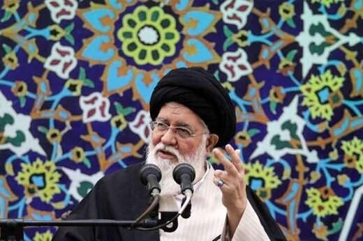 دو قطبی&zwnj;سازی علم الهدی ادامه دارد /هجوم به وزیر ورزش برای دیدار لازم و بهنگام با الناز رکابی