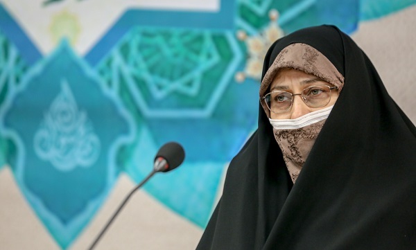 آگاهی دختران هجمه رسانه‌ای دشمن را نقش برآب می‌کند