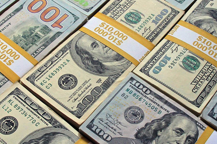 قیمت دلار امروز 19 آذر 1401/ اسکناس آمریکایی متوقف نمی‌شود؟