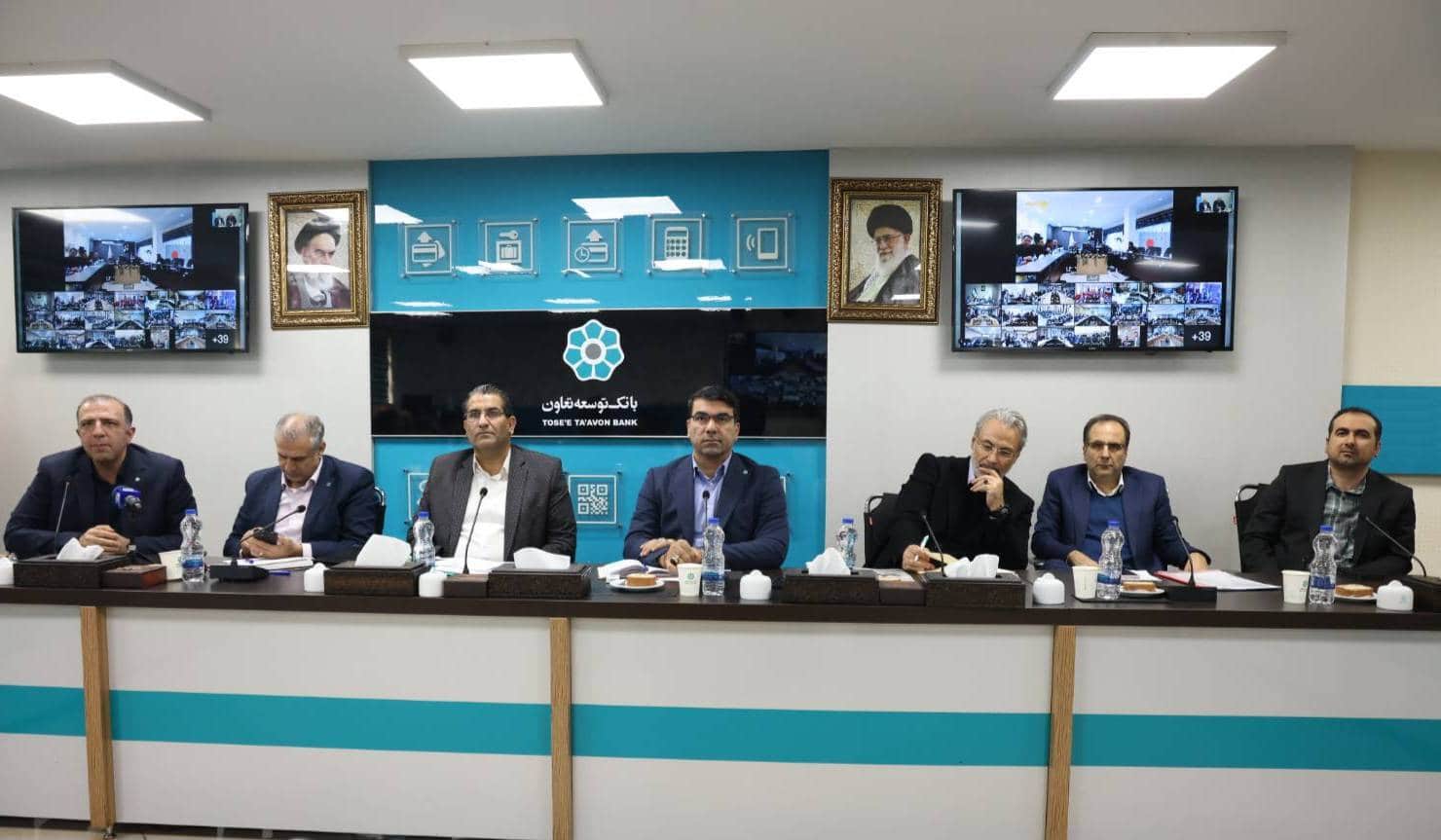 شفاف سازی مهمترین هدف راهبردی  بانک توسعه تعاون/اقدام جهادی مدیران ارشد بانک توسعه تعاون  و عملیاتی کردن سفته الکترونیکی و گامی بزرگ برای تحول دیجیتال در بانک توسعه تعاون