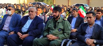 زنگ انقلاب در مدارس شهرستان کرخه نواخته شد