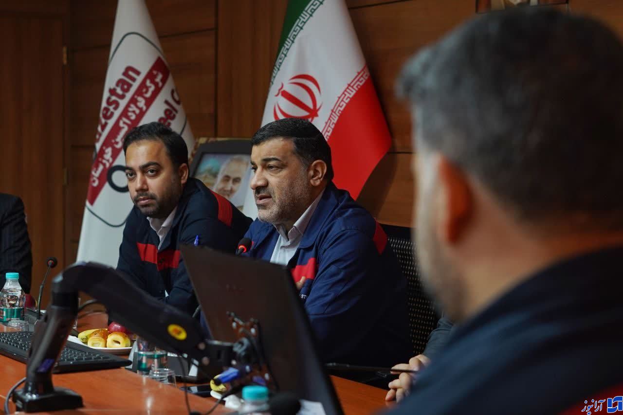 فولاد اکسین نقش بسزایی در حمایت از تولید ملی در کشور دارد /با حضور مدیر عامل بانک صادرات ایران و مدیران جهادگر و متخصص شرکت فولاد اکسین و راهبردی جدید برای خط تولید گرد هم آمدند.