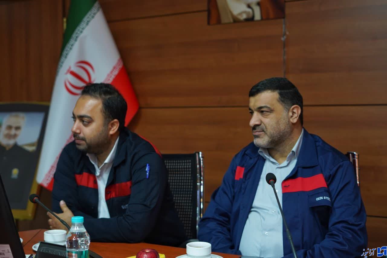 فولاد اکسین نقش بسزایی در حمایت از تولید ملی در کشور دارد /با حضور مدیر عامل بانک صادرات ایران و مدیران جهادگر و متخصص شرکت فولاد اکسین و راهبردی جدید برای خط تولید گرد هم آمدند.
