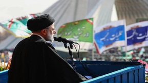 رئیس‌جمهور: انقلاب اسلامی ثمره مقاومت ملت ایران است