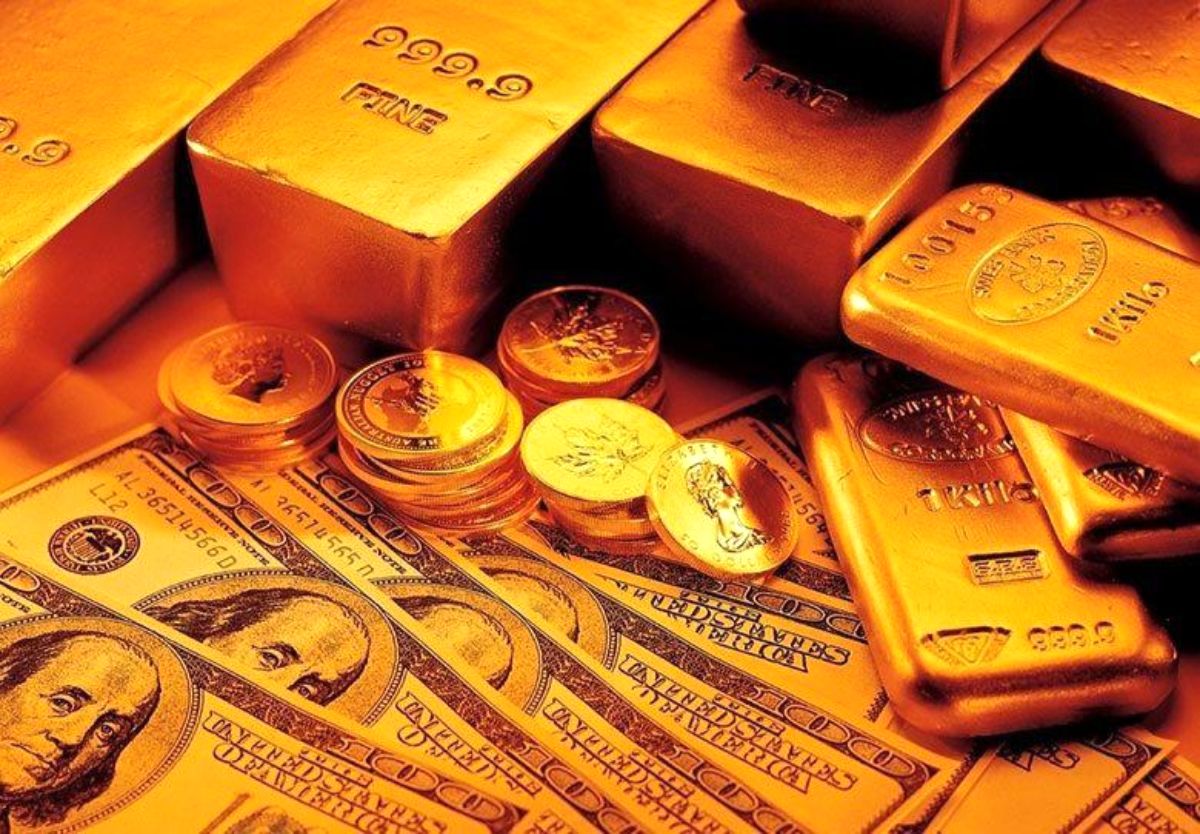 قیمت طلای ۱۸ عیار نرخ ارز دلار سکه طلا امروز چهارشنبه ۴ بهمن ۱۴۰۲| طلا و سکه گران شدند