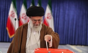 امام خامنه‌ای: توصیه می‌کنم مردم در اولین ساعات ممکن رای خود را در صندوق‌ها بیندازند
