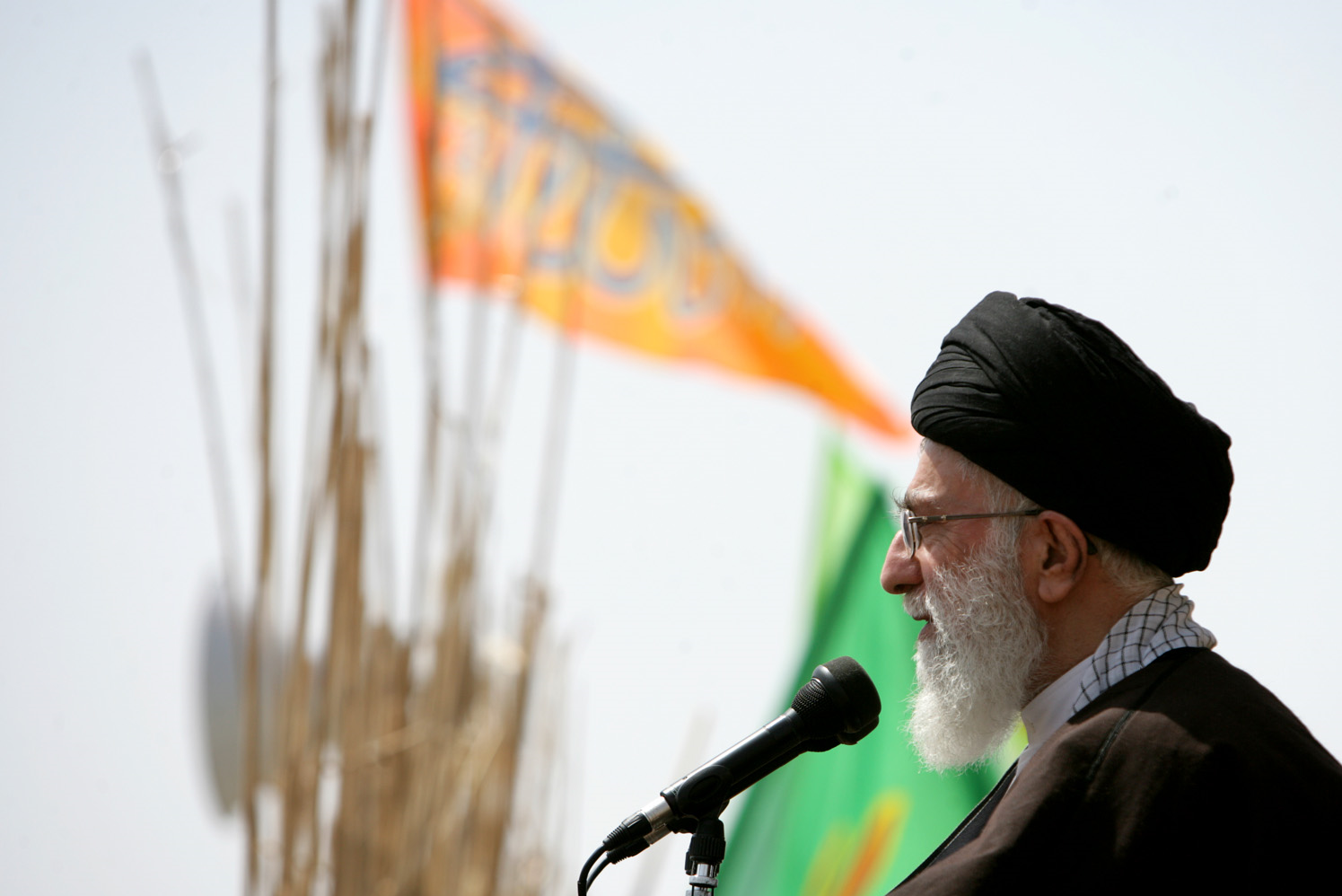 روایتی از ۷ حضور رهبر معظم انقلاب اسلامی در اردوی راهیان نور+تصاویر