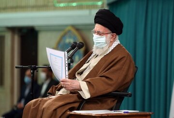 تقریظ رهبر انقلاب بر کتاب «خاتون و قوماندان» / قدردانی از «حرکت جهادی فاطمیون» + تصویر دستخط