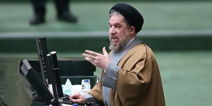 میرتاج الدینی: آخرین موانع واردات خودروی خارجی در حال رفع است/ استیضاح وزیر صمت مشکلات را بیشتر می‌کند