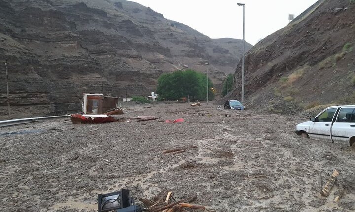 تذکر استاندار تهران به بنیاد مسکن برای نظارت برساخت و ساز روستاها
