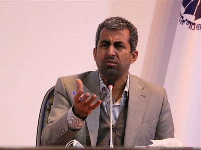 رئیس کمیسیون اقتصادی مجلس: بانک مرکزی در سیاست‌های جدید ارزی ‌تجدیدنظر کند؛ این تصمیمات ‌منطبق بر قانون نیست