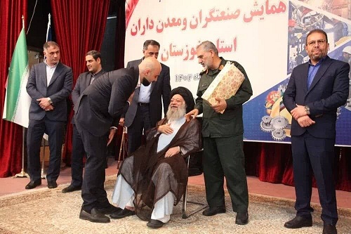 درخشش روابط عمومی فولاد خوزستان در دهم تیر روز صنعت و معدن/عمکلرد تحسین برانگیز و تقدیر از محمد جامعی مدیر روابط عمومی