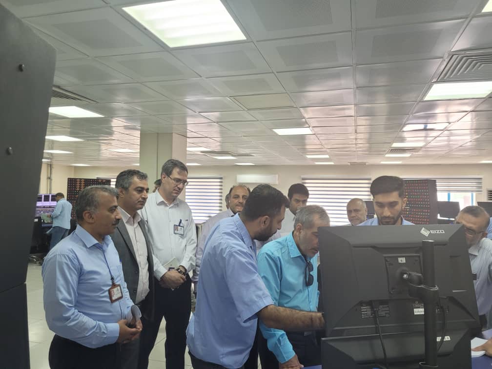 جذب نیروی بومی از اولویت دولت و تاکید دولت سیزدهم در  استانها است