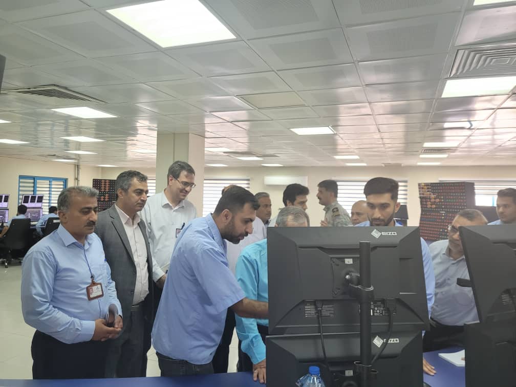 جذب نیروی بومی از اولویت دولت و تاکید دولت سیزدهم در  استانها است