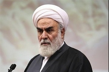 محمدی گلپایگانی: دشمن در فضای مجازی به دنبال بی‌حجابی است/رهبر انقلاب در سلامتی کامل هستند/عجله نکنیم کارهای اساسی در حال انجام است
