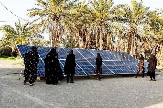 احداث ۱۰۰ واحد نیروگاه خورشیدی در مناطق روستایی استان بوشهر