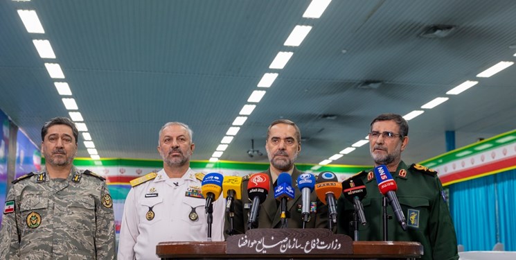 سردار تنگسیری: موشک ابومهدی‌ ناوهای هواپیمابر دشمن را ناکارآمد می‌کند