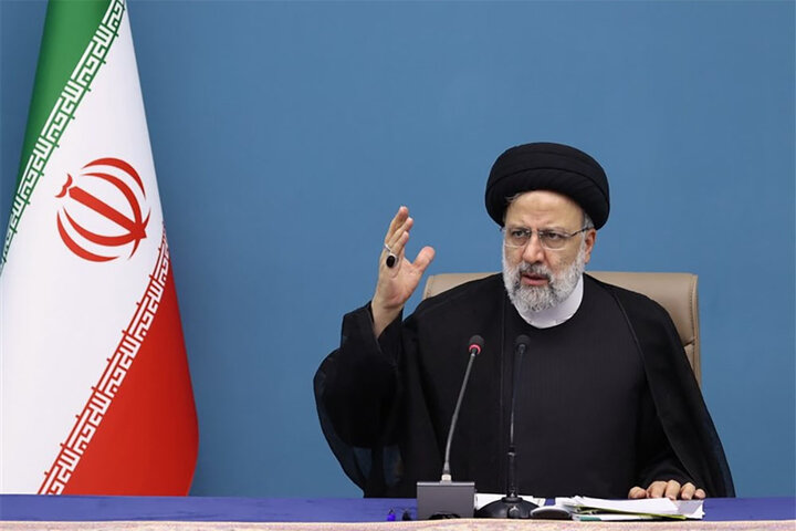 موانع و مشکلات در بخش بهداشت و درمان باید برطرف شود