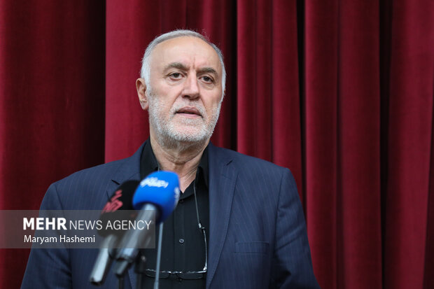 جلسات هفتگی تبیینی در مدارس استان تهران برگزار شود