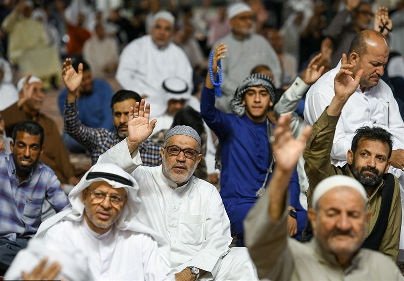 تشرف سالانه ۵ تا ۷ میلیون زائر غیرایرانی به حرم مطهر رضوی