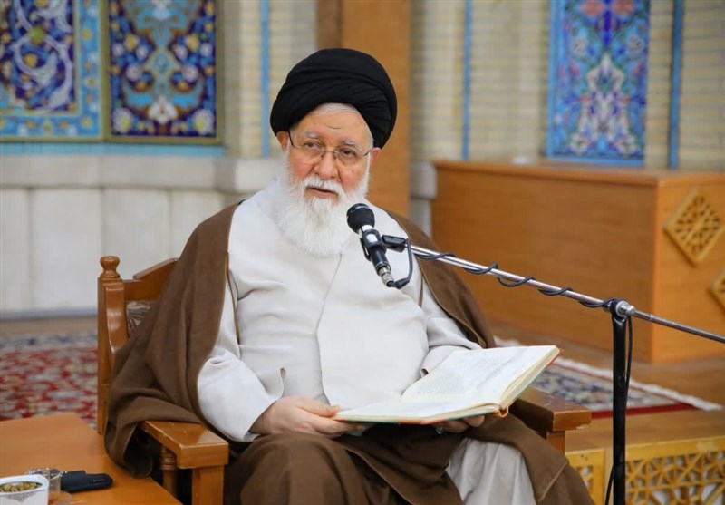 علم‌الهدی: طلبه باید سرباز خالص امام زمان(عج) باشد