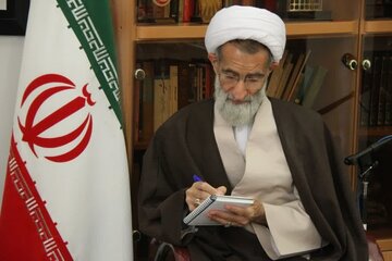 امام جمعه شهرکرد: اشعار و تلاش‌های هنرمندانه استاد مرید محمدی ماندگار است