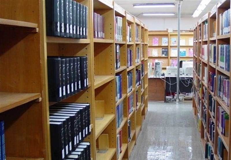 ارائه خدمات مطالعاتی به ۷۶ هزار نوجوان در کتابخانه مرکزی آستان قدس رضوی