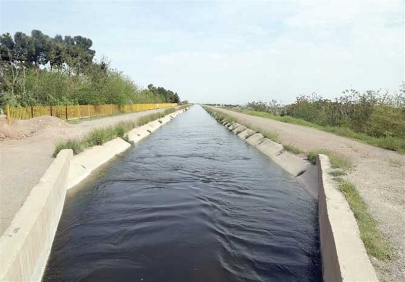 سقوط دختر ۷ ساله در کانال آب قیامدشت/ عملیات جستوجو برای یافتن سحر همچنان ادامه دارد سقوط دختر ۷ ساله در کانال آب قیامدشت/ عملیات جستوجو برای یافتن سحر همچنان ادامه دارد