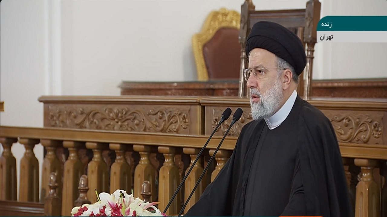 سیاستگذاری، تدوین ضوابط و نظارت سه محور اساسی برای شورای عالی انقلاب فرهنگی است سیاستگذاری، تدوین ضوابط و نظارت سه محور اساسی برای شورای عالی انقلاب فرهنگی است