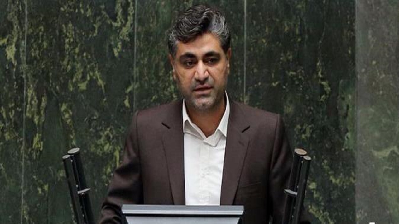 ضعف مدیریت و کم‌کاری در اختلال در پمپ‌های بنزین مشهود است