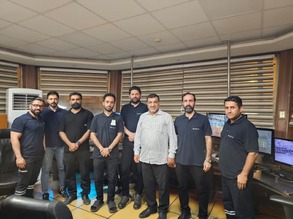 بازدید عیدانه مدیرعامل فولاد اکسین از خط تولید/ تاکید بر تحقق روزهای درخشان در سال ۱۴۰۳/ تحقق شعار سال به همت دستان پرتوان فولاد مردان فولاد اکسین