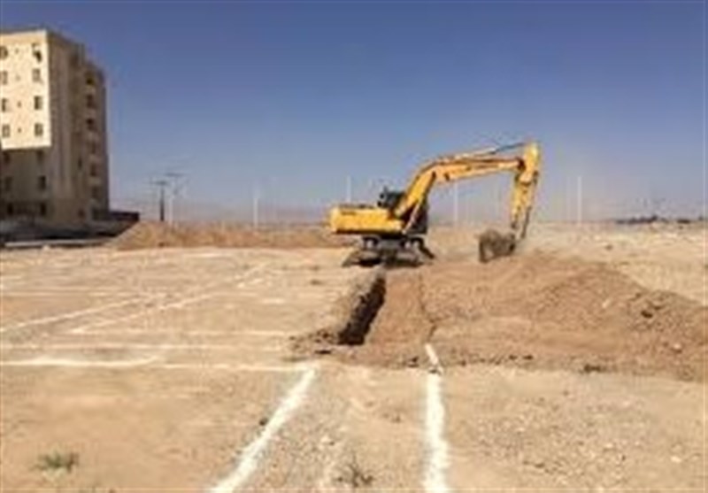 اتمام آماده‌سازی زمین پروژه ۴۹ هکتاری مسکن اسلام‌آباد غرب