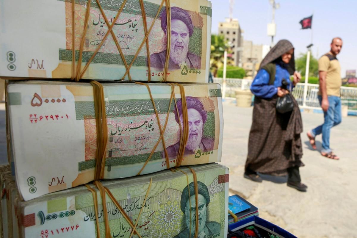 درآمد‌های لرزان بودجه، خرج مُسکن یارانه‌ها / رنگین کردن سفره فقر محرومان با کالابرگ الکترونیکی