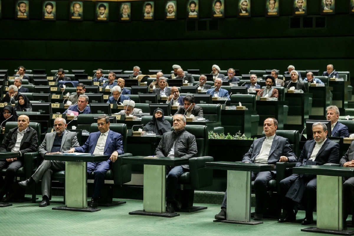 مهم‌ترین خواسته مجلس از وزیر اقتصاد آینده، ثبات ارزی در کشور است