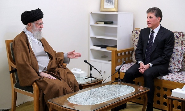رهبر انقلاب خطاب به بارزانی: «جامعه کُردی» جزو ما هستند