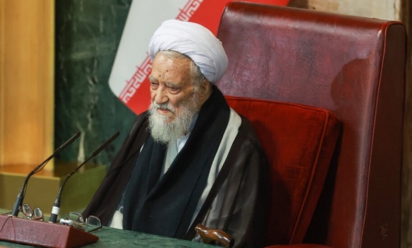موحدی کرمانی رئیس سنی مجلس خبرگان رهبری شد