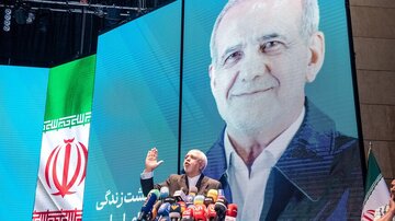 آیا ظریف می‌تواند اصلاح‌طلبان را در انتخابات ریاست جمهوری به پیروزی برساند؟/ آمدن ترامپ به نفع ایران نیست!