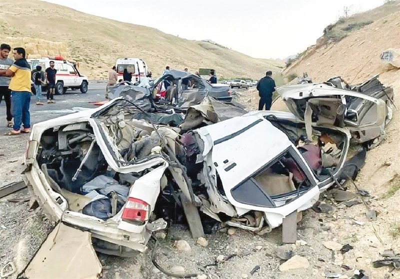 تصادف خونین در محور کامیاران با ۶ کشته و ۴ زخمی