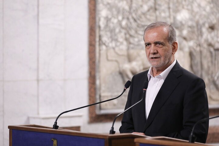 هر صدایی در جهت ایجاد اختلاف میان مسلمانان، شیطانی است/باید با همسایگان با دوستی و برادری رفتار کنیم/ تفرقه لبه آتش است