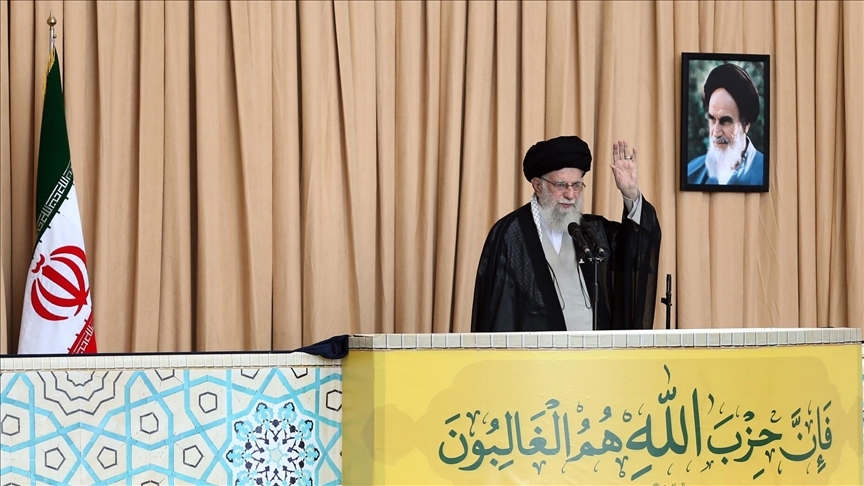 مروری بر بیانات رهبر انقلاب در «جمعه نصر»