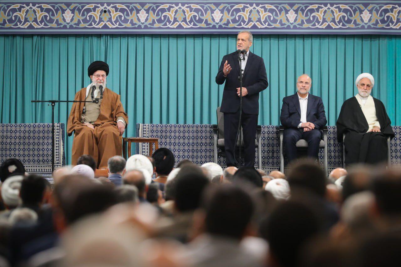 پزشکیان: شعار سرمایه گذاری در تولید را عملیاتی می کنیم