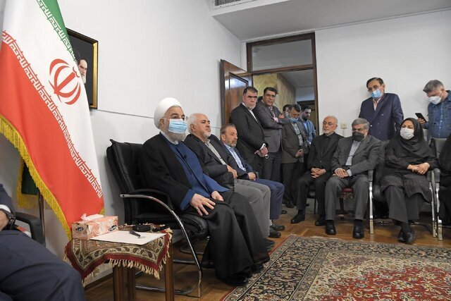 تاکید حسن روحانی بر ۴ کارت مهم ایران بر روی میز مذاکرات/ اهمیت و فایده مذاکره مستقیم در سطح بالا