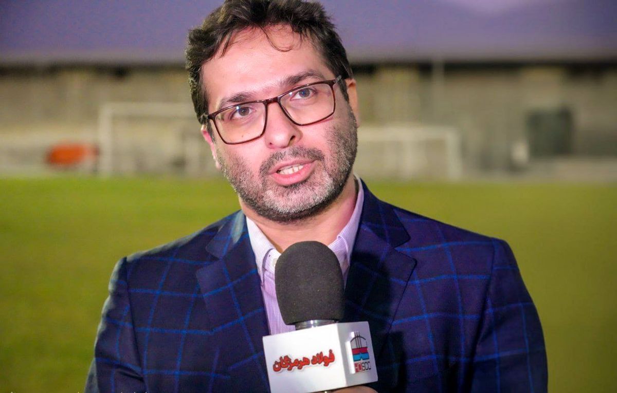 مدیرعامل شرکت فولاد هرمزگان: به صورت همه جانبه از تیم فوتبال حمایت میکنیم مدیرعامل شرکت فولاد هرمزگان: به صورت همه جانبه از تیم فوتبال حمایت میکنیم